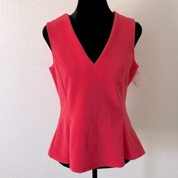 NWT Halogen Coral Zipper Back Sleeveless Peplum Top 0048 - Picture 1 of 10